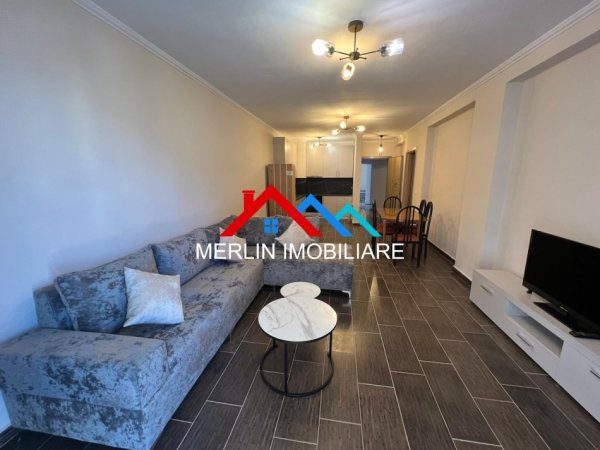 Tirane, jepet me qera apartament 2+1+Ballkon Kati 4, 118 m² 450 € (RRUGA THOMA KOXHAJ,YZBERISHT)