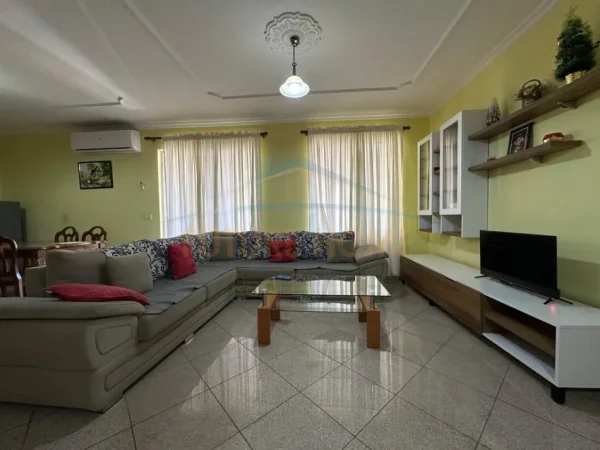 Tirane, jepet me qera apartament 2+1 Kati 6, 93 m² 550 € (Astir , Prane Rrethit)