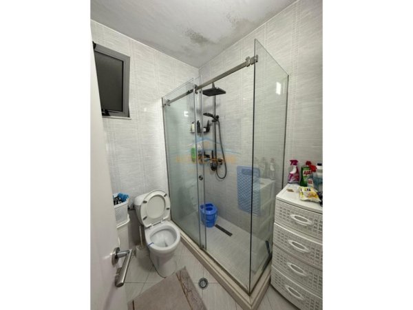 Tirane, shitet apartament 2+1 Kati 6, 100 m² 150.000 € (PALLATET E ROMARIOS)