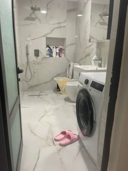 Pogradec, shitet apartament 2+1+Ballkon Kati 5, 105 m² 90.000 € (POGRADEC)