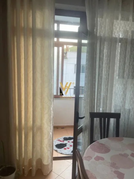Pogradec, shitet apartament 2+1+Ballkon Kati 5, 105 m² 90.000 € (POGRADEC)