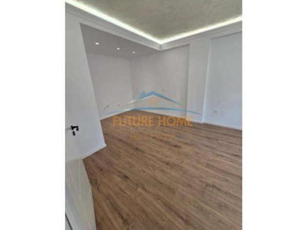 Tirane, shitet apartament 2+1 Kati 7, 96 m² 210.000 € (RRUGA E KAVAJES)