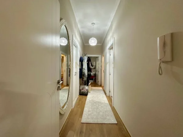 Tirane, shitet apartament 3+1+Ballkon Kati 3, 123 m² 265.000 € 