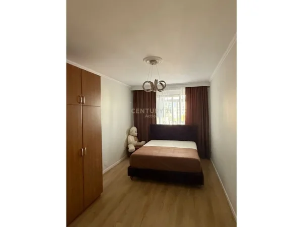 Tirane, jepet me qera apartament 1+1 Kati 4, 70 m² 600 € (Muhamed Gjollesha)
