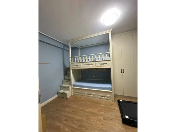 Tirane, jepet me qera apartament 2+1 Kati 6, 115 m² 600 € (PRANE ROTONDOS)