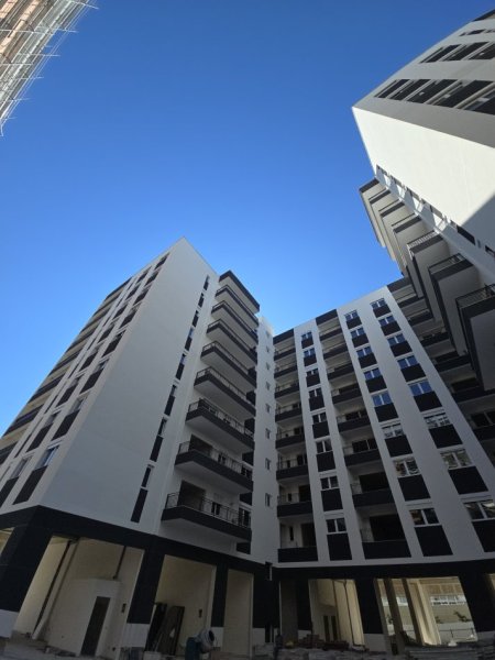 Tirane, shitet apartament 2+1+Ballkon Kati 6, 112 m² 163.000 € 