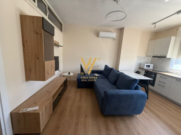 Tirane, jepet me qera apartament 1+1+Ballkon Kati 2, 70 m² 500 € (ALI DEMI)