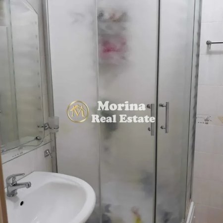 Tirane, jepet me qera apartament 2+1 Kati 1, 85 m² 650 € (Stacioni i Trenit)