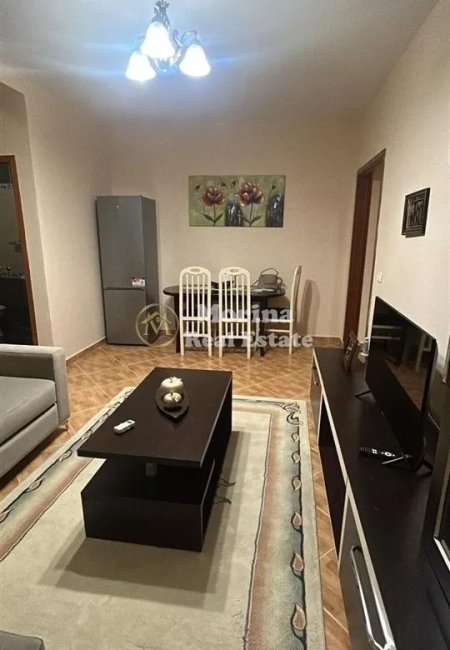 Tirane, jepet me qera apartament 2+1 Kati 4, 78 m² 600 € (Brryli)