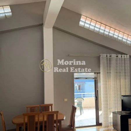 Tirane, jepet me qera apartament 2+1+Ballkon Kati 3, 145 m² 600 € (Rruga e Elbasanit)