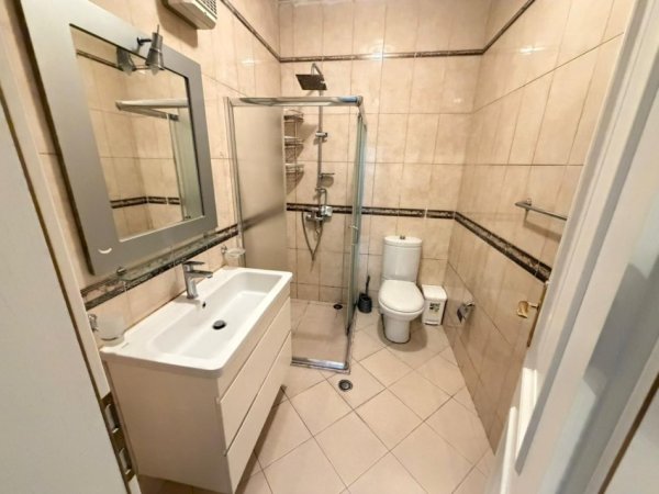 Tirane, shitet apartament 1+1 Kati 4, 125 m² 