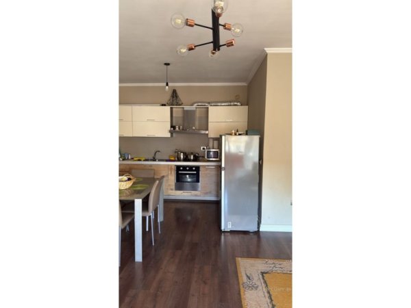 Tirane, jepet me qera apartament 1+1 Kati 8, 74 m² 148.000 € (Materniteti I Ri)