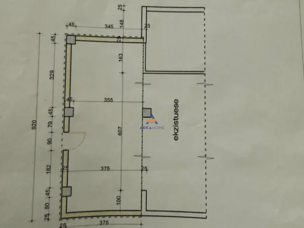 Tirane, shitet ambjent biznesi Kati 0, 65 m² 700.000 € (STADIUMI DINAMO)