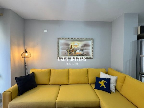 Tirane, jepet me qera apartament 2+1+Ballkon Kati 3, 92 m² 650 € (Kompleksi Kontakt , Rr. Ndre Mjeda)