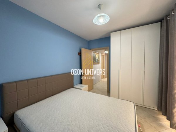 Tirane, jepet me qera apartament 2+1+Ballkon Kati 3, 92 m² 650 € (Kompleksi Kontakt , Rr. Ndre Mjeda)