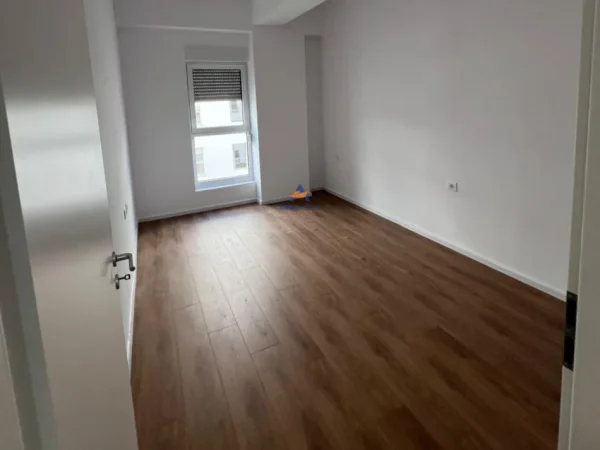 Tirane, shitet apartament 1+1+Ballkon Kati 6, 61 m² 104.210 € (REZIDENCA KAIMI, ALI DEMI)