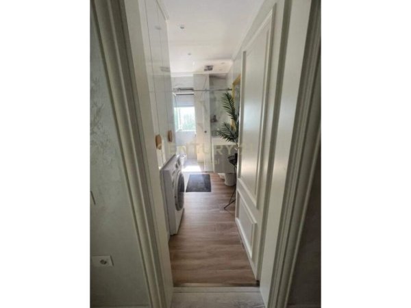 Tirane, shitet apartament 2+1 Kati 3, 92 m² 195.000 € 