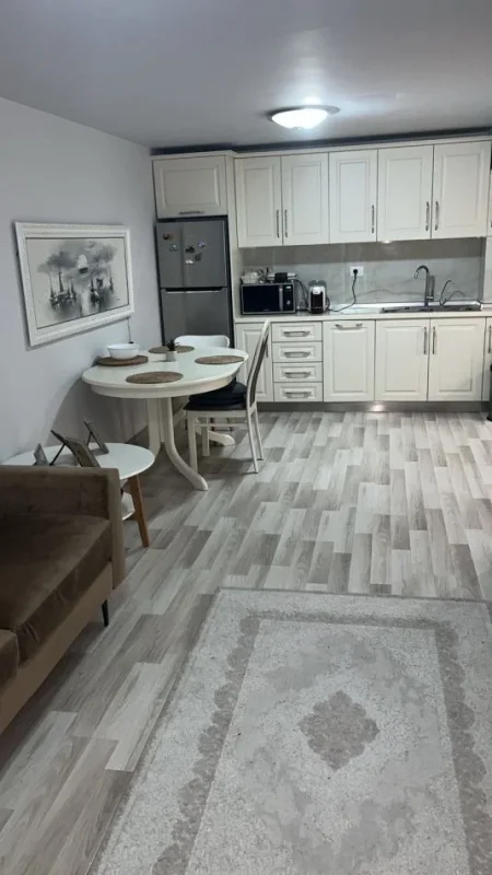 Tirane, shitet apartament 2+1 Kati 4, 93 m² 169.000 € (Kodra e diellit)