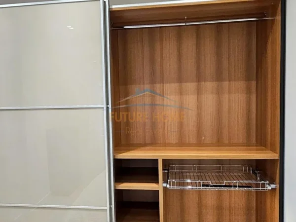 Tirane, shitet apartament 3+1 Kati 1, 117 m² 290.000 € (LIQENI I THATE)