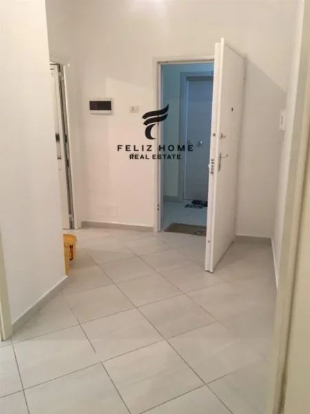 Tirane, jepet me qera apartament 2+1 Kati 3, 90 m² 650 € (DON BOSKO)