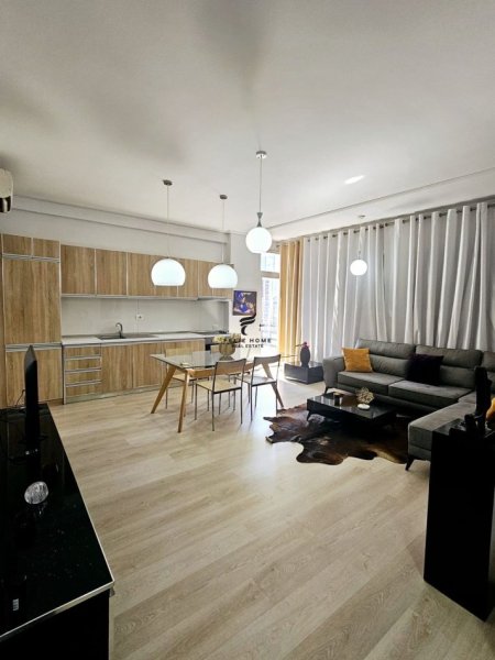 Tirane, shitet apartament 1+1 Kati 6, 68 m² 135.000 € (LAPRAKE)