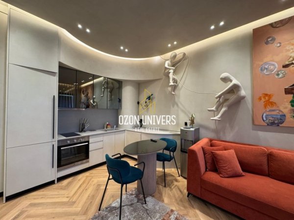 Apartament modern 1+1 për qira tek Square 21, Rruga e Kavajës!