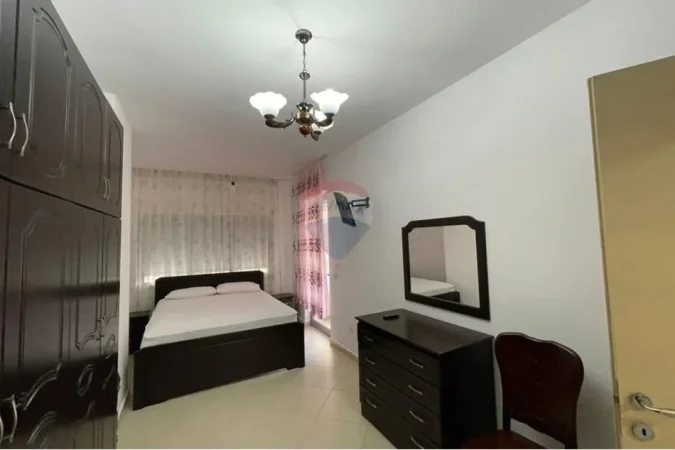 Tirane, jepet me qera apartament 1+1 , 64 m² 400 € (Rruga Teodor Keko)