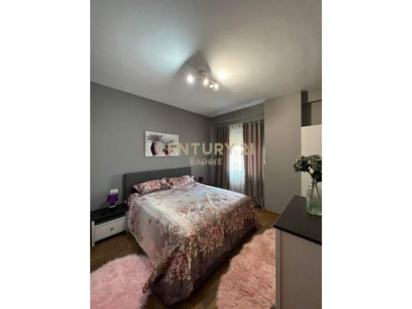 Tirane, jepet me qera apartament 1+1+A+BLK Kati 5, 60 m² 550 Euro (Bulevardi Zogu i Pare,MOZART RESIDENCE)