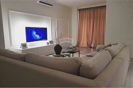 Tirane, jepet me qera apartament 2+1+A+BLK QENDER