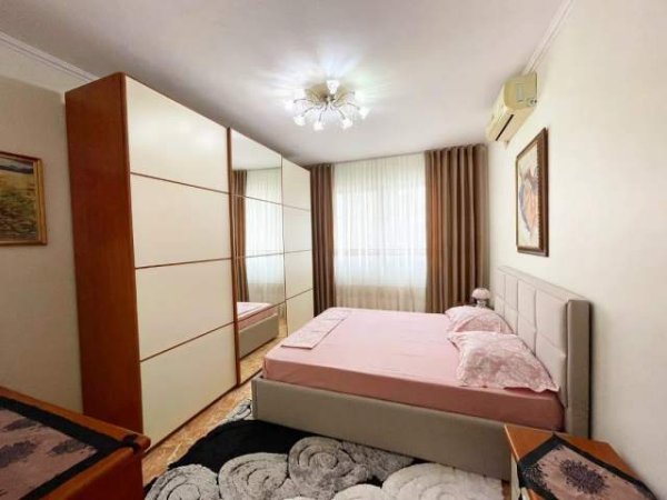 Tirane, jap me qera apartament 1+1+BLK Kati 6, 70 m² 600 Euro (RRUGA E KOSOVAREVE)