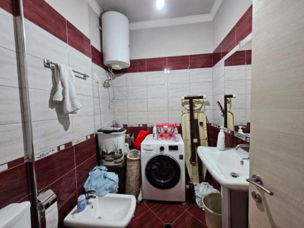Tirane, shitet apartament 2+1+BLK Kati 11, 110 m² 125.000 Euro (Unaza e re)