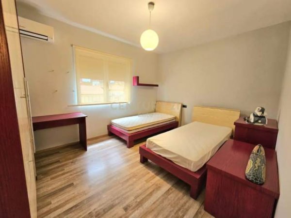 Tirane, jepet me qera apartament 2+1+A+BLK Kati 4, 110 m² 600 Euro (Ambasada Amerikane, Rruga e Elbasanit)