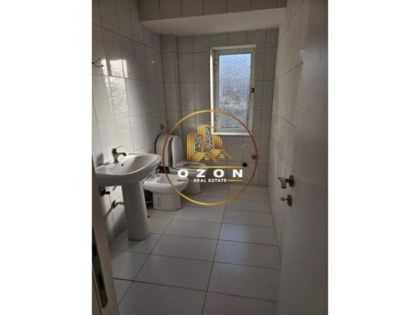 Tirane, shitet apartament 1+1+A+BLK Kati 3, 54 m² 85.000 Euro (Rruga Haxhi Dalliu)