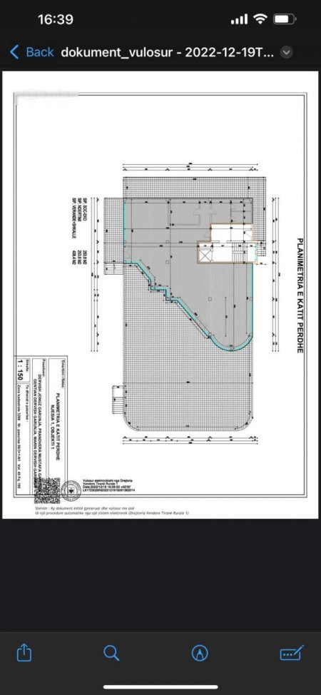 Tirane, jap me qera lokal Kati 0, 560 m² 4.000 Euro (liqeni i thate)