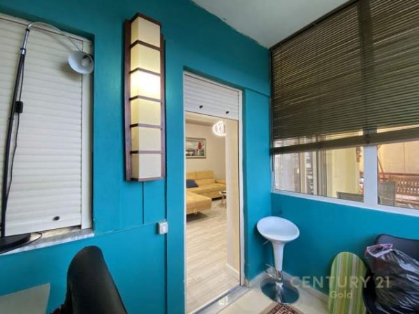 Tirane, jepet me qera apartament 2+1 500 Euro (LIQENI I THATE)