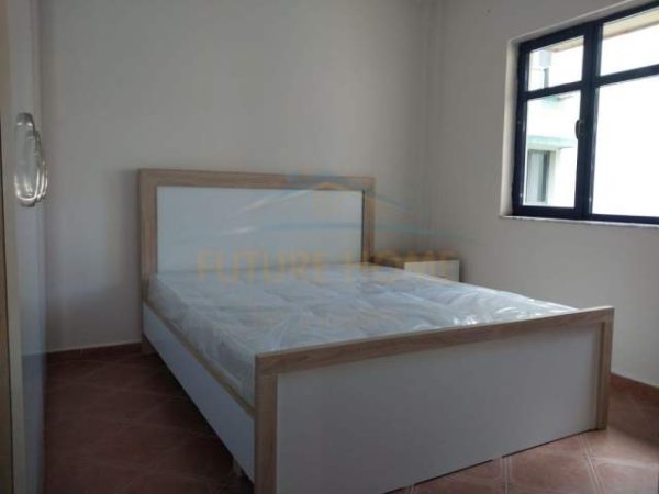 Tirane, shitet apartament 2+1+BLK Kati 3, 87 m² 89.000 Euro (Kthesa e Kamzes)