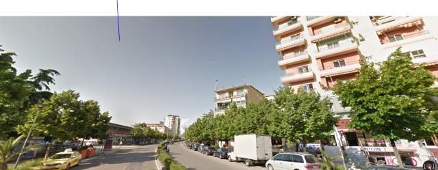 Tirane, shitet dyqan Kati 0, 80 m² 650.000 Euro (21 Dhjetori)