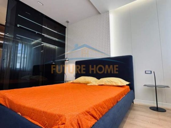 Tirane, jepet me qera apartament 1+1 Kati 7, 65 m² 650 Euro (Xhamia Tabakeve)