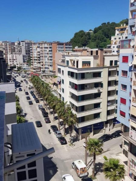 Durres, jepet me qera Vile Kati 4, 2.000 Euro (Vollga)