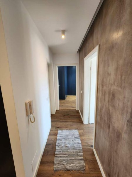 Tirane, jepet me qera apartament Kati 6, 100 m² 700 Euro (KOMPLEKSI KONTAKT)