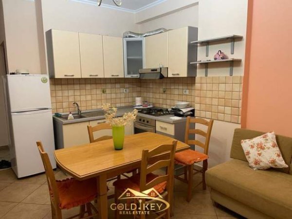 Golem, jepet me qera apartament 2+1+BLK Kati 3, 600 Euro