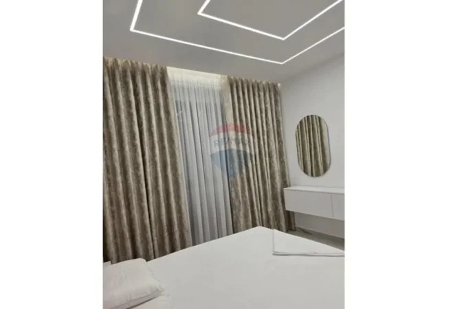 Tirane, jepet me qera apartament 1+1 , 70 m² 650 € (Kodra e Diellit)