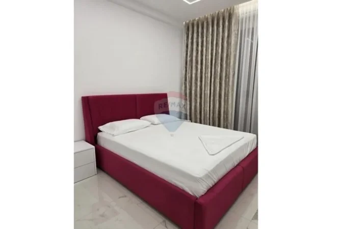 Tirane, jepet me qera apartament 1+1 , 70 m² 650 € (Kodra e Diellit)