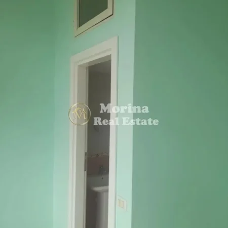 Tirane, shitet ambjent biznesi Kati 1, 42 m² 168.000 € (Rruga e Dibres)