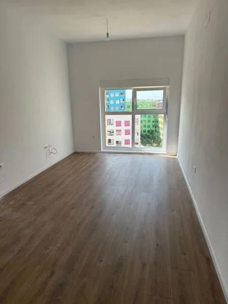 069 60 41 694 Tirane, jepet me qera apartament 1+1 Kati 5, 65 m² 450 € (Kompleksi Kadiu)