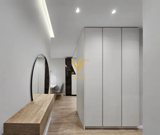 Tirane, jepet me qera apartament 2+1+Ballkon Kati 2, 90 m² 1.000 € (TEG, ROSE GARDEN)