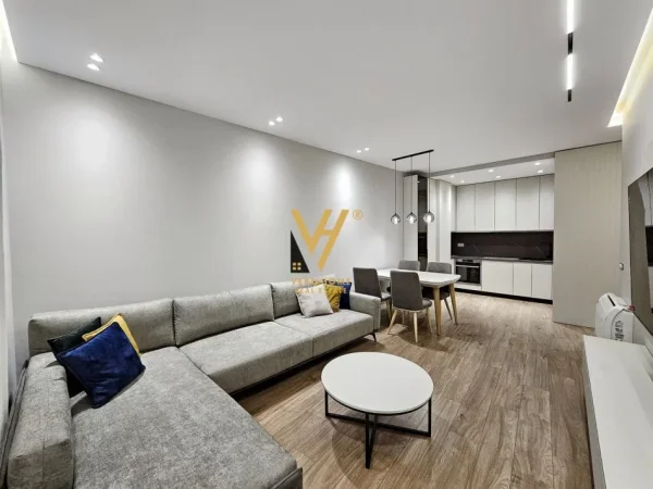 Tirane, jepet me qera apartament 2+1+Ballkon Kati 2, 90 m² 1.000 € (TEG, ROSE GARDEN)