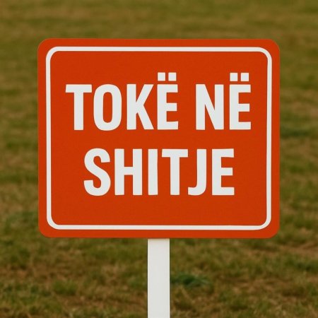 kerkoj-toke-me-per-ndertim.jpeg