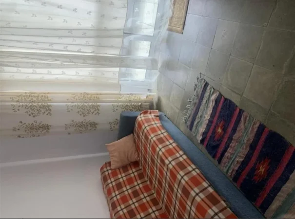 Tirane, jepet me qera apartament 2+1 Kati 3, 80 m² 450 € 