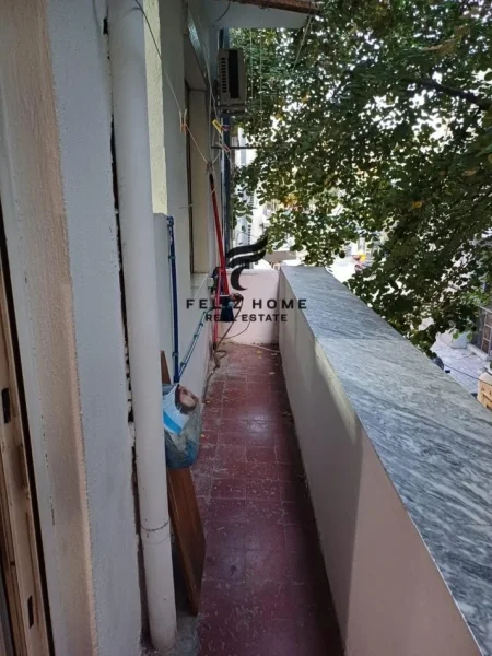 Tirane, jepet me qera apartament 2+1 Kati 2, 84 m² 650 € (SHESHI WILSON)